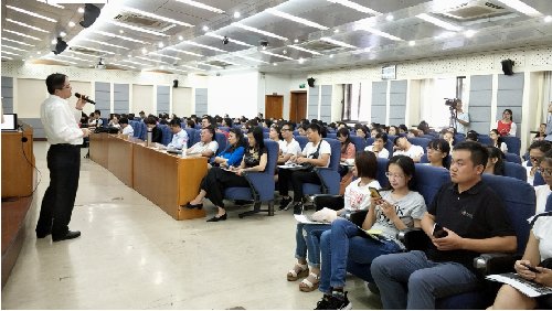 ky体育app官网登录最新版下载在和