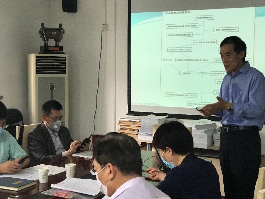 技术路线以及可行性分析等进行了课题立